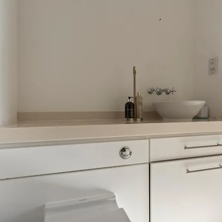 Apartment Ultra Luxury! View In Centre!!