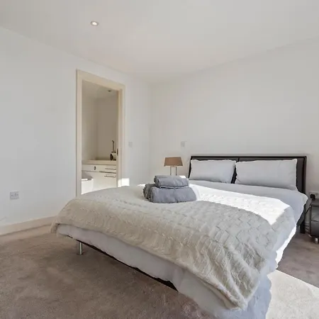 Ultra Luxury! View In Centre!! Apartment Birmingham