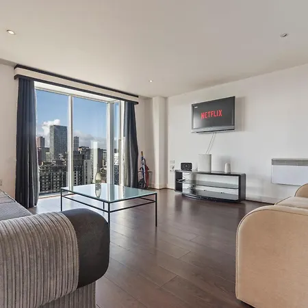 Ultra Luxury! View In Centre!! Birmingham